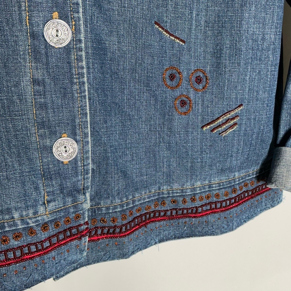 Chico’s Jean Jacket Denim Embroidered Friends Beaded Applique Button Up Small - Picture 5 of 15